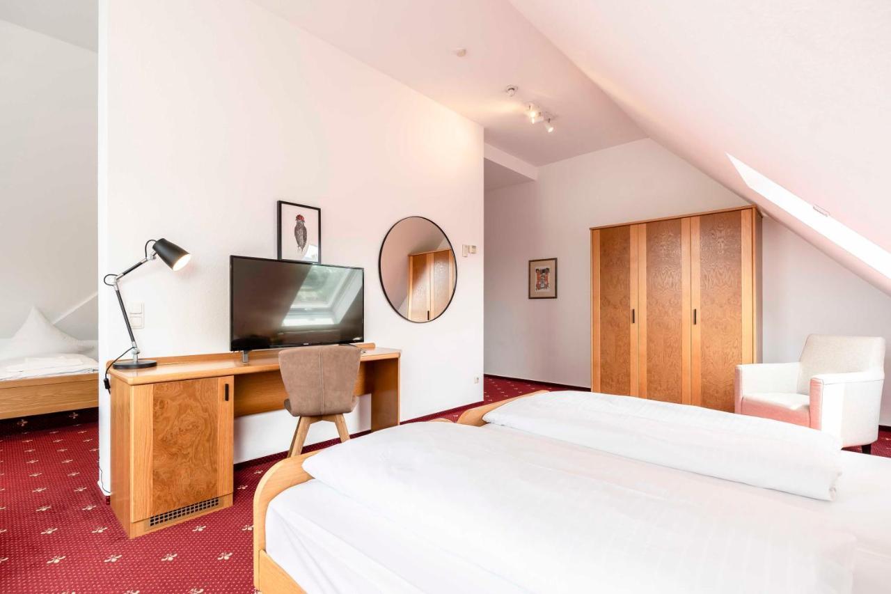 Hotel & Gasthaus Loewen Валдкирх Екстериор снимка